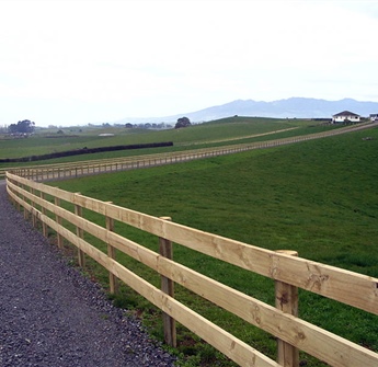 Agricultural & Horticultural Fencing