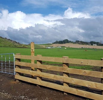 Agricultural & Horticultural Fencing